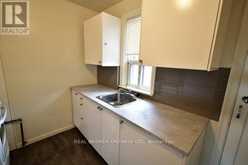 3 - 202 O'CONNOR DRIVE Toronto 