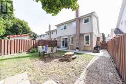 52 COURTLEIGH SQUARE Brampton 