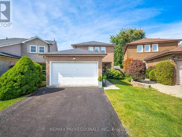 82 GRAY CRESCENT Richmond Hill  Ontario