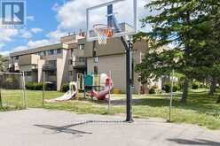 124 - 2095 ROCHE COURT Mississauga 