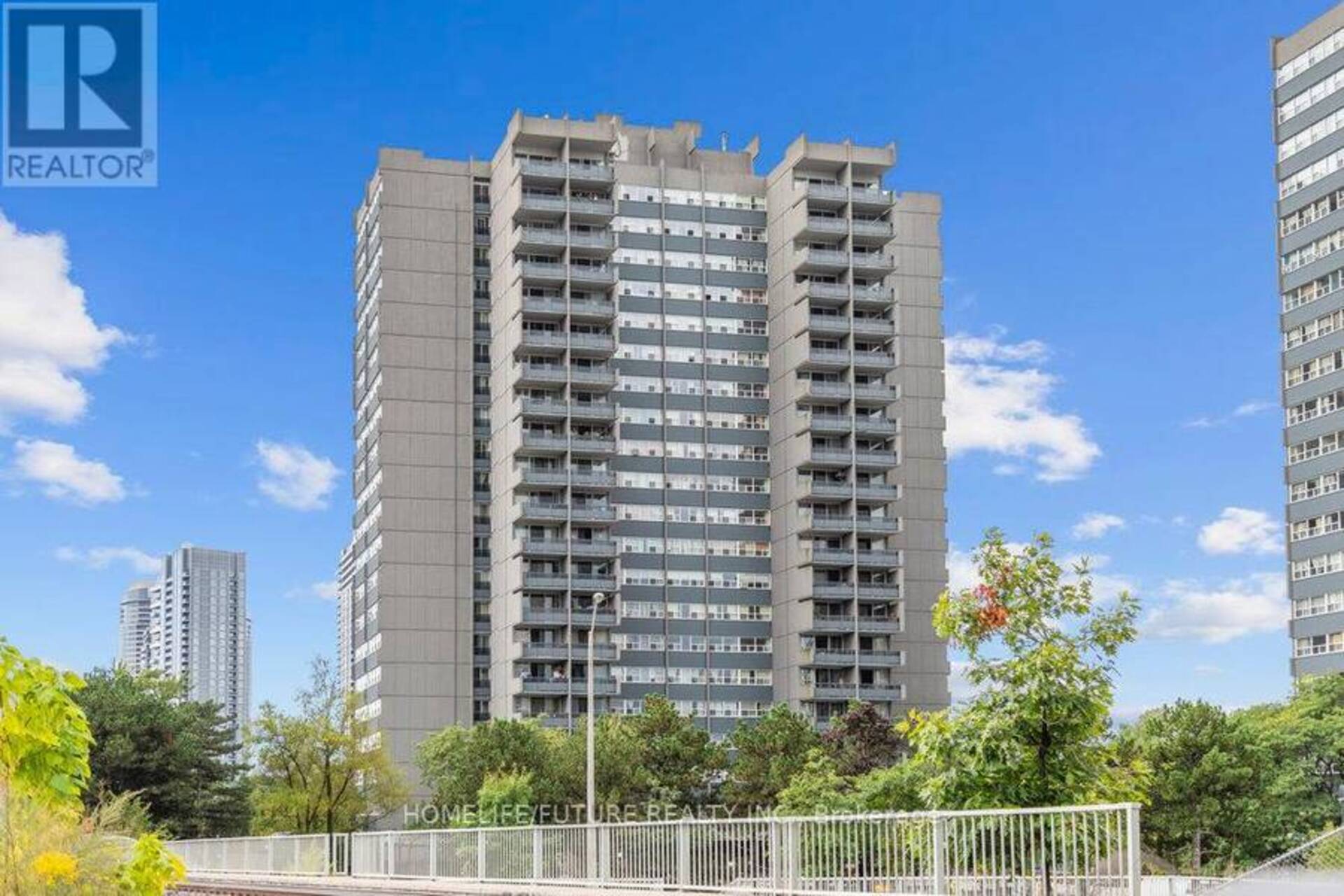 404 - 4101 SHEPPARD AVENUE E Toronto