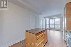 702 - 9085 JANE STREET Vaughan