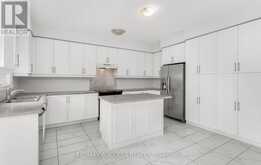 1554 DEVINE POINT Milton 