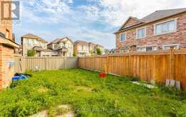 1554 DEVINE POINT Milton 