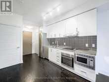 121 - 7 KENASTON GARDENS Toronto