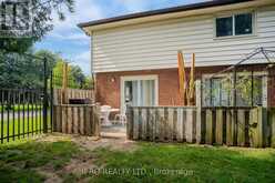 20 ARBOUR GLEN CRESCENT London