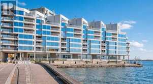 512 - 401 QUEENS QUAY W Toronto