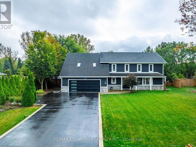 16 NOBLE KIRK DRIVE Hamilton Ontario