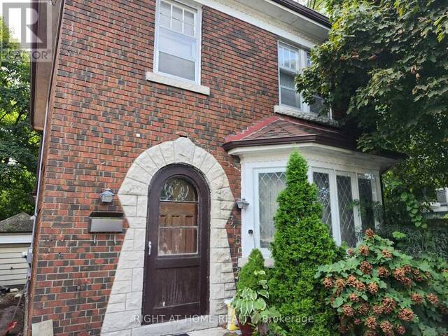 315 CHAPLIN CRESCENT Toronto Ontario