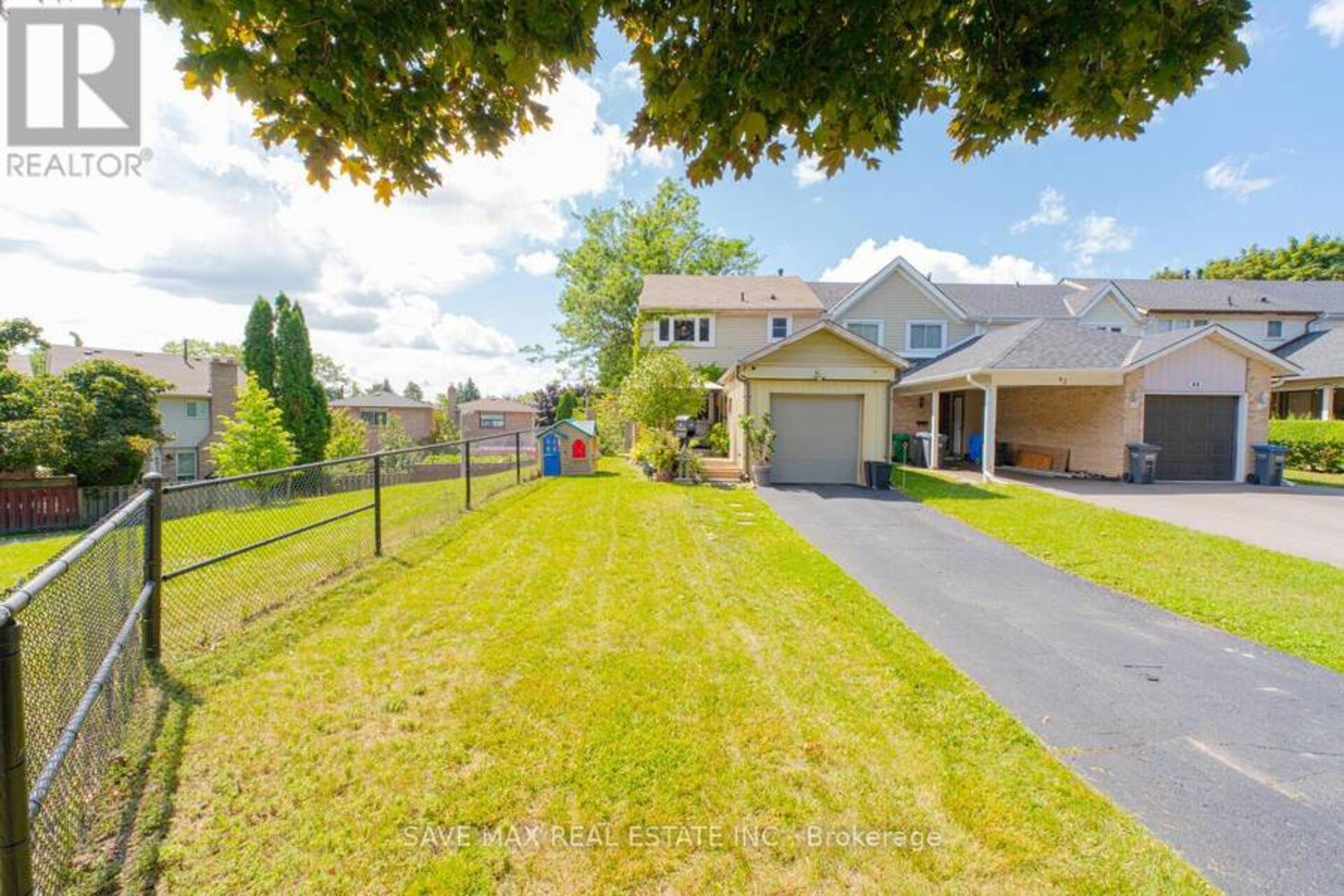 40 BARRINGTON CRESCENT Brampton