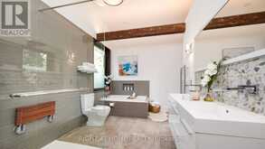 1207 STIRLING DRIVE Oakville