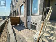 325 - 130 HONEYCRISP CRESCENT Vaughan