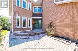 86 VALONIA DRIVE Brampton