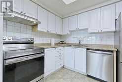 1013 - 135 HILLCREST AVENUE Mississauga 