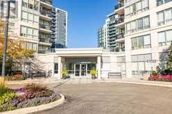 502 - 50 DISERA DRIVE Vaughan