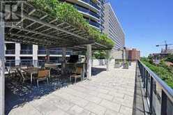 2505 - 21 CARLTON STREET Toronto