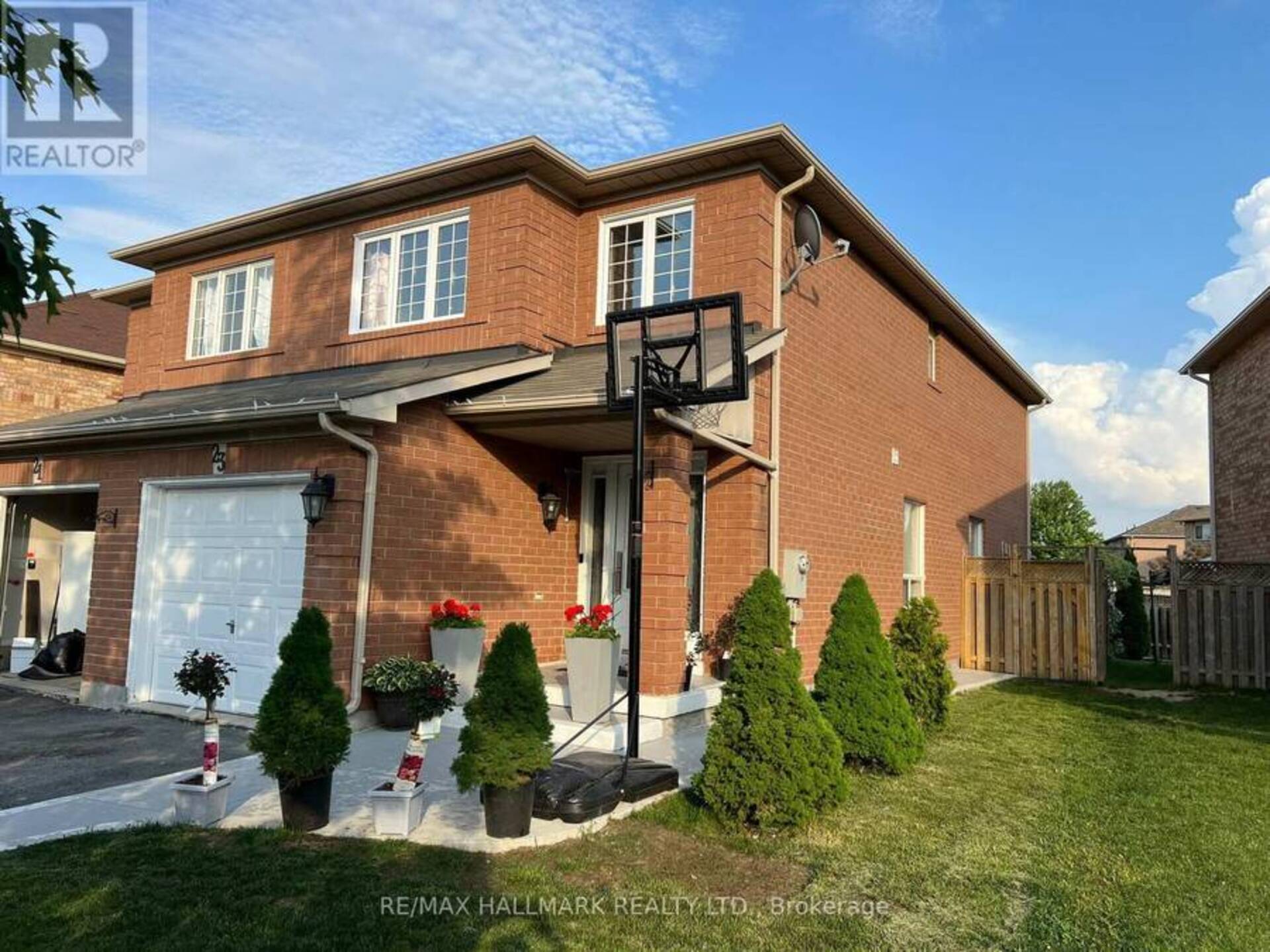 23 STUDEBAKER TRAIL Brampton 