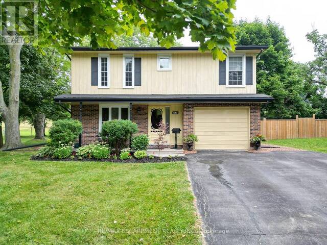 60 FIELDGATE DRIVE Brantford Ontario