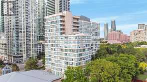 1504 - 250 WEBB DRIVE Mississauga 