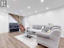 127 - 2095 ROCHE COURT Mississauga 