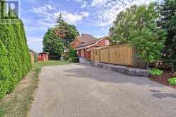 11 MEADOWVIEW DRIVE Bradford/West Gwillimbury