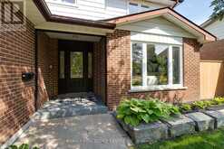 902 KOWAL DRIVE Mississauga