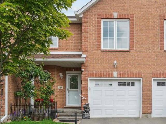 7 - 4 VICTORIA STREET S Hamilton Ontario