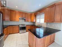 75 LAKESPRING DRIVE Markham