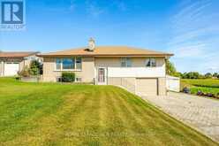 19621 CENTRE STREET East Gwillimbury