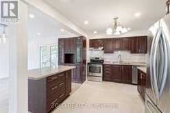 MAIN - 525 LYNETT CRESCENT Richmond Hill 