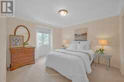 2262 BONNYLYN COURT Oakville 