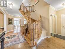 37 RED CARDINAL TRAIL Richmond Hill