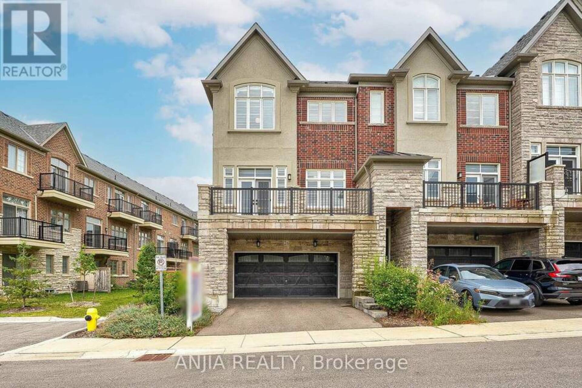 26 ISLAND GREEN LANE Markham