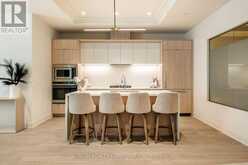 105 - 123 MAURICE DRIVE Oakville 