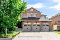 23 MARINUCCI COURT Richmond Hill 