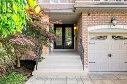 23 MARINUCCI COURT Richmond Hill 