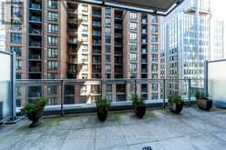 806 - 126 SIMCOE STREET Toronto