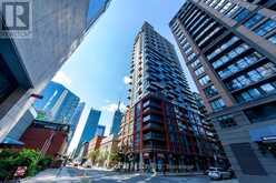 806 - 126 SIMCOE STREET Toronto