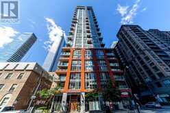 806 - 126 SIMCOE STREET Toronto