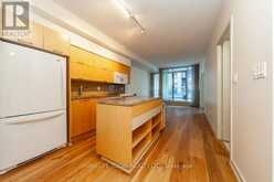 806 - 126 SIMCOE STREET Toronto