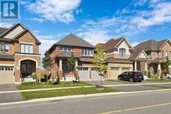 320 WINDFIELD FARMS DRIVE W Oshawa 