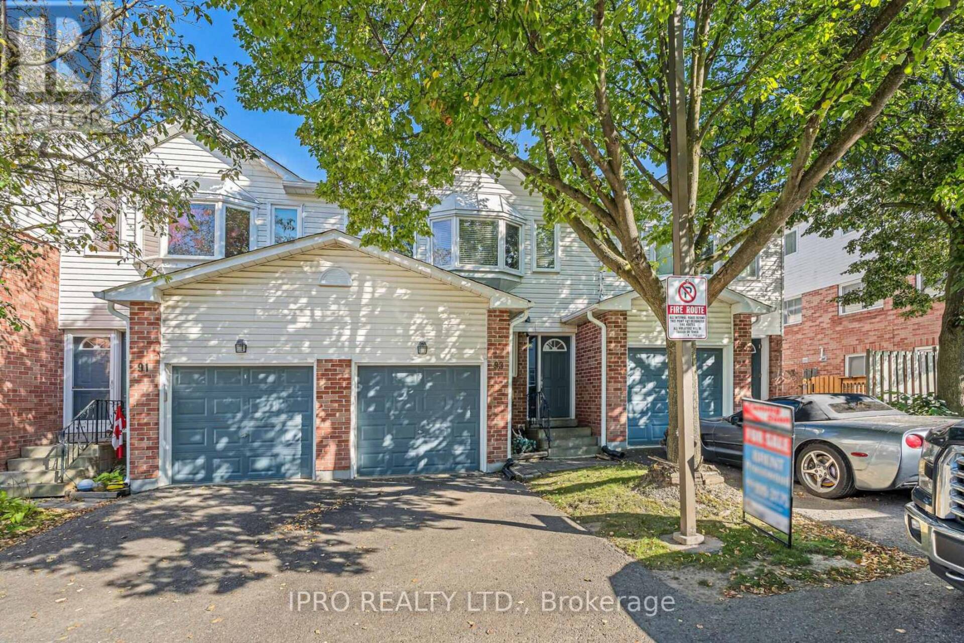 93 COREY CIRCLE Halton Hills 