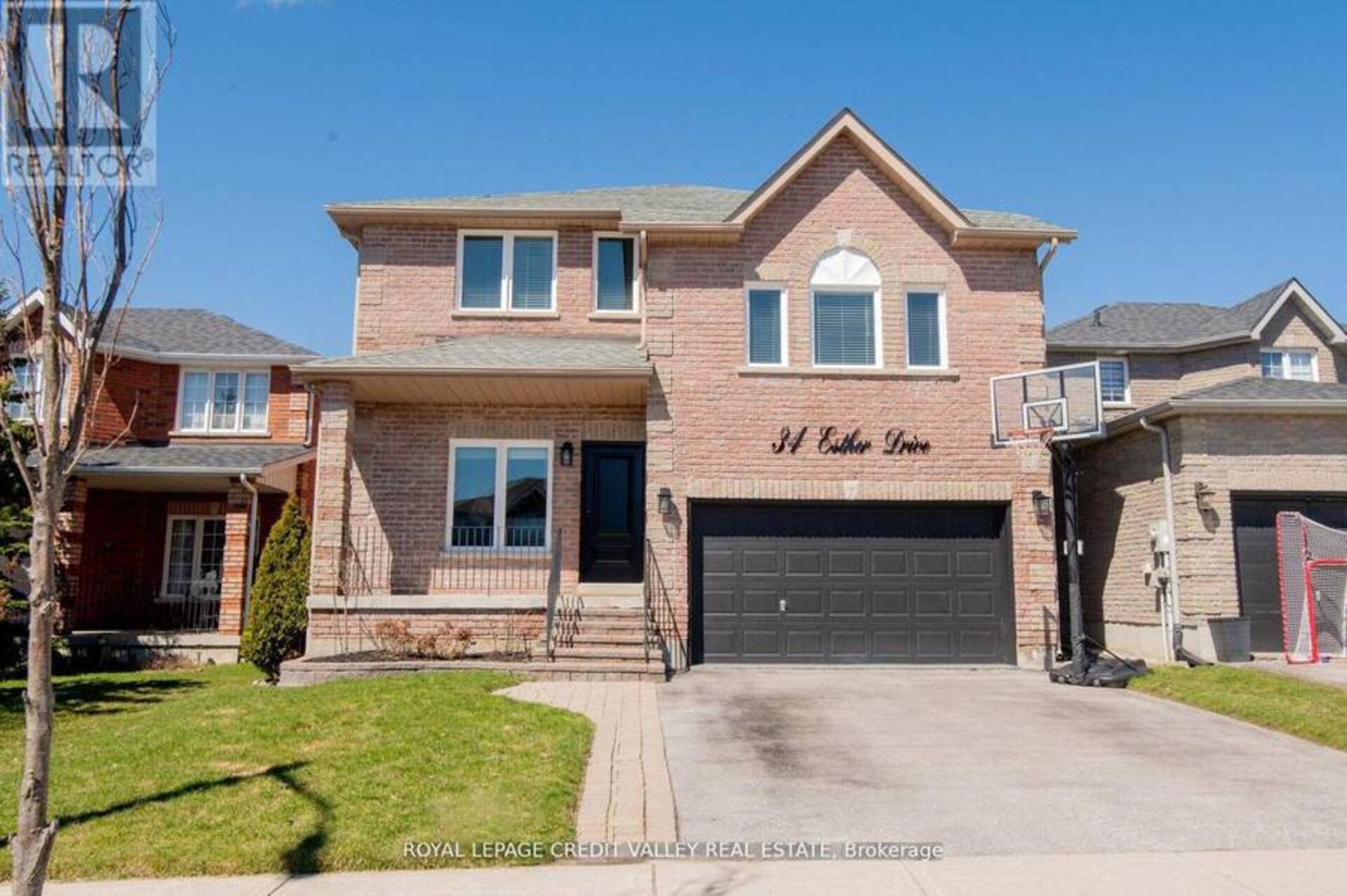 34 ESTHER DRIVE Barrie 