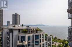 1618 - 2111 LAKE SHORE BOULEVARD W Toronto 