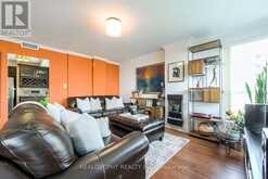 1618 - 2111 LAKE SHORE BOULEVARD W Toronto 