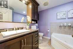 1618 - 2111 LAKE SHORE BOULEVARD W Toronto