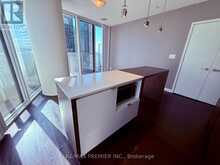 1707 - 100 HARBOUR STREET Toronto 