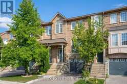 32 - 19 FOXCHASE AVENUE Vaughan