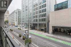 215 - 140 SIMCOE STREET Toronto