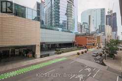 215 - 140 SIMCOE STREET Toronto